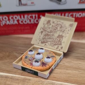 Zuru Mega Gross Mini - Papa Vomito's Pizza Collectible